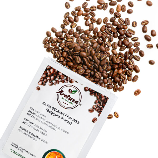 Kawa wysypująca się z opakowania